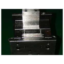 口碑好的鋁壓鑄模具【供應】，價格合理的通訊壓鑄件產品